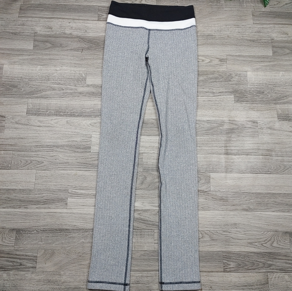 Lululemon Heather Gray Basic Leggings - image 1